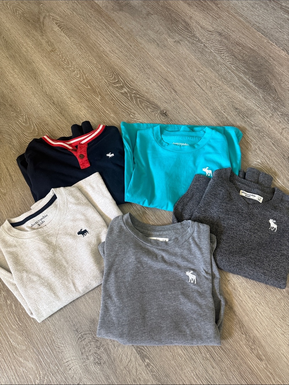 abercrombie kids crew & henley pack in navy, teal, gray, charcoal, light gray